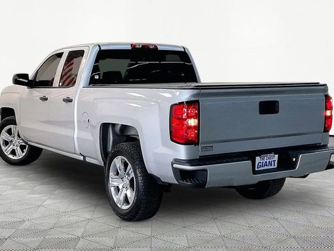 Used 2016 Chevrolet Silverado 1500 Custom w/ Custom Convenience Package RWD image 4