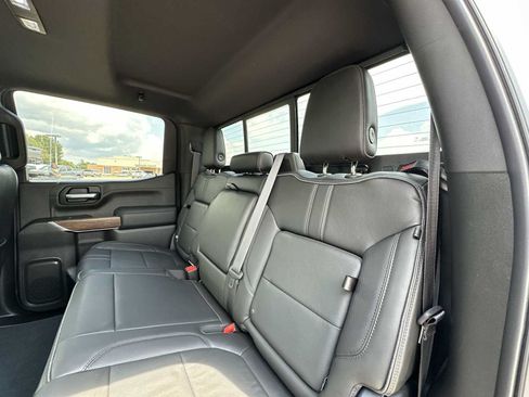 Used 2021 Chevrolet Silverado 1500 High Country w/ Technology Package AWD/4WD image 21