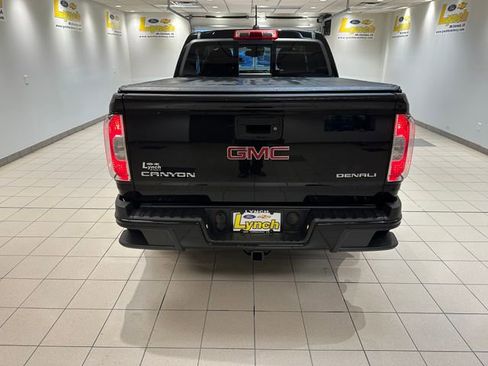 Used 2017 GMC Canyon Denali image 17