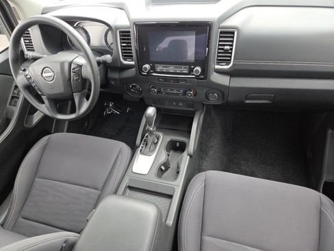 Used 2023 Nissan Frontier SV AWD/4WD image 22