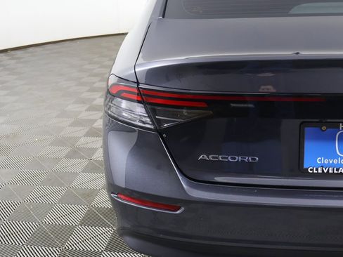 Used 2025 Honda Accord LX image 10