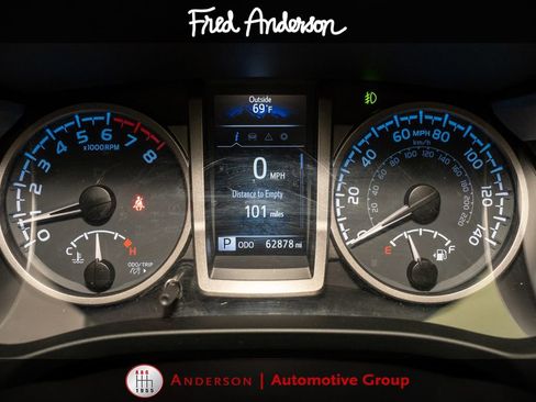 Used 2021 Toyota Tacoma SR5 RWD image 15