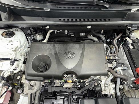 Used 2023 Toyota RAV4 XLE FWD image 12