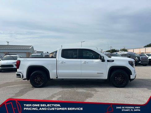 Used 2025 GMC Sierra 1500 Elevation w/ Elevation Premium Package AWD/4WD image 8