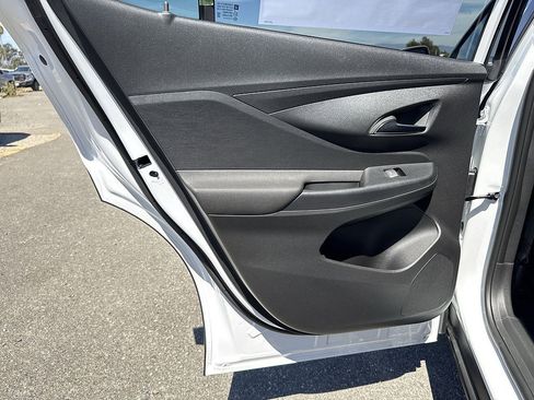New 2026 Buick Envista Preferred FWD image 23