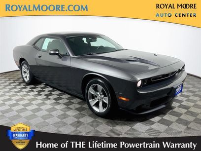 Used 2017 Dodge Challenger SXT