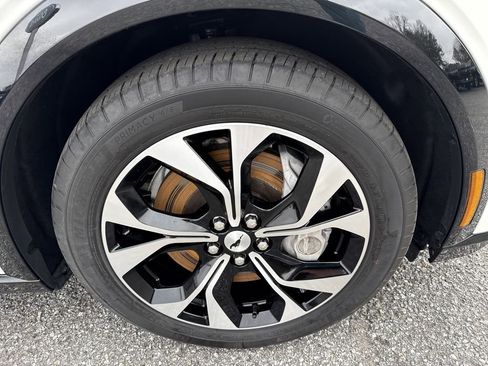 Used 2023 Ford Mustang Mach-E Premium image 12