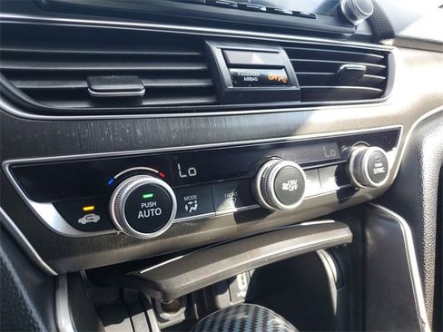 Used 2019 Honda Accord LX image 26
