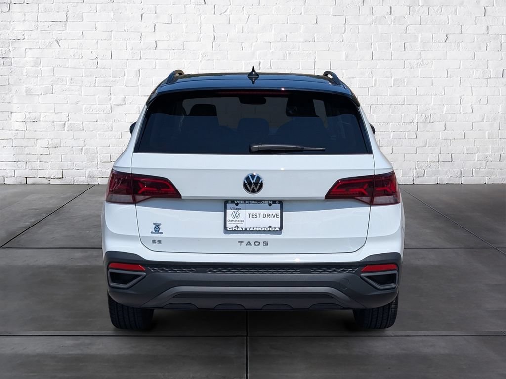 Used 2024 Volkswagen Taos SE FWD image 6