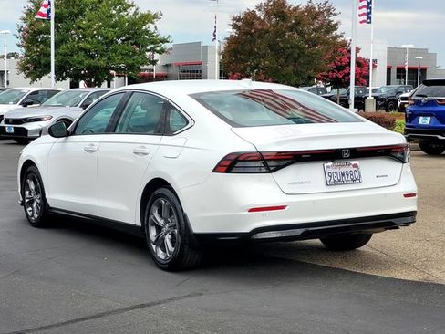Used 2023 Honda Accord EX-L image 6
