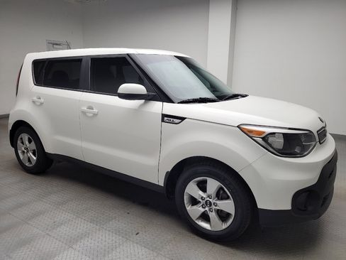 Used 2019 Kia Soul FWD image 11