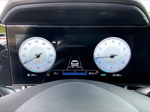 Used 2023 Hyundai Elantra SEL w/ Convenience Package FWD image 26