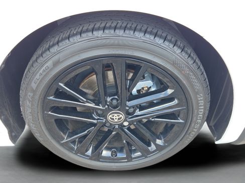 Certified 2026 Toyota Camry SE FWD image 4