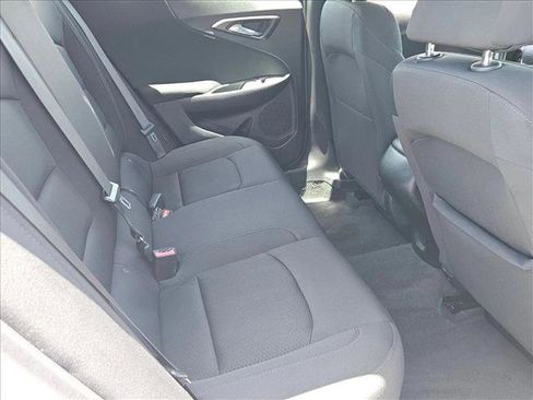 Used 2024 Chevrolet Malibu LS FWD image 23