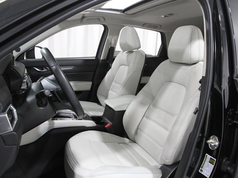 Used 2023 MAZDA CX-5 AWD 2.5 S w/ Premium Package image 5