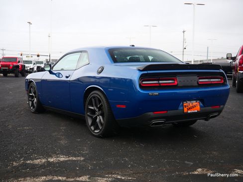 Used 2022 Dodge Challenger GT w/ Blacktop Package image 10