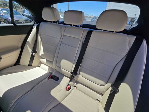 Used 2026 Mercedes-Benz C 300 4MATIC Sedan image 19