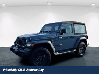 Used 2024 Jeep Wrangler Sport AWD/4WD video 1