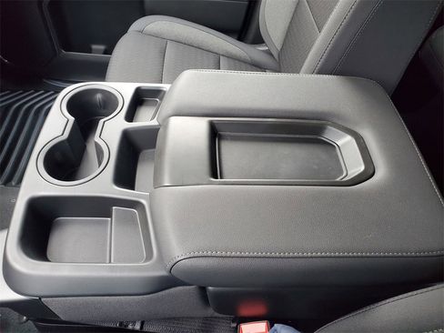 New 2026 GMC Sierra 1500 Elevation image 25