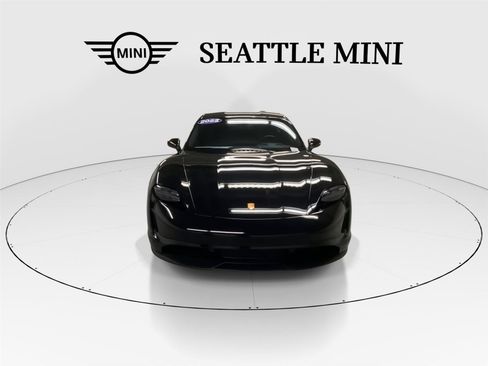 Used 2022 Porsche Taycan 4S image 3