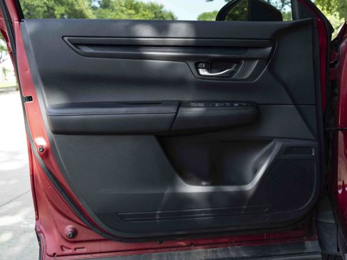 Used 2024 Honda CR-V LX image 34