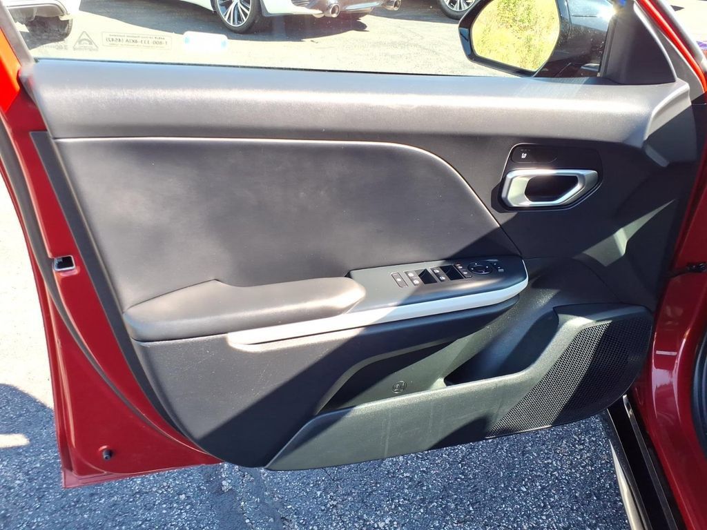 Used 2025 Kia K4 GT-Line FWD image 15
