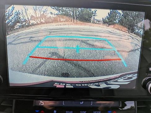 Used 2022 Toyota Sienna XSE image 14