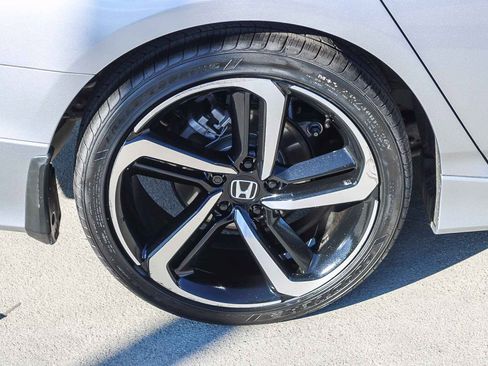 Used 2021 Honda Accord Sport Special Edition image 12