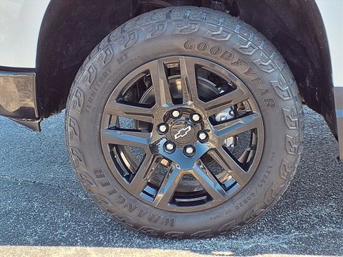 Used 2024 Chevrolet Silverado 1500 Custom Trail Boss image 26