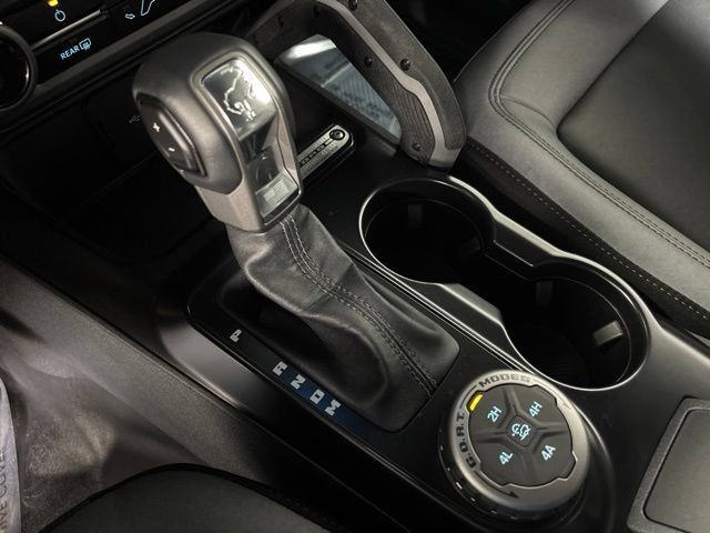 Used 2024 Ford Bronco Big Bend w/ Sasquatch Package AWD/4WD image 8