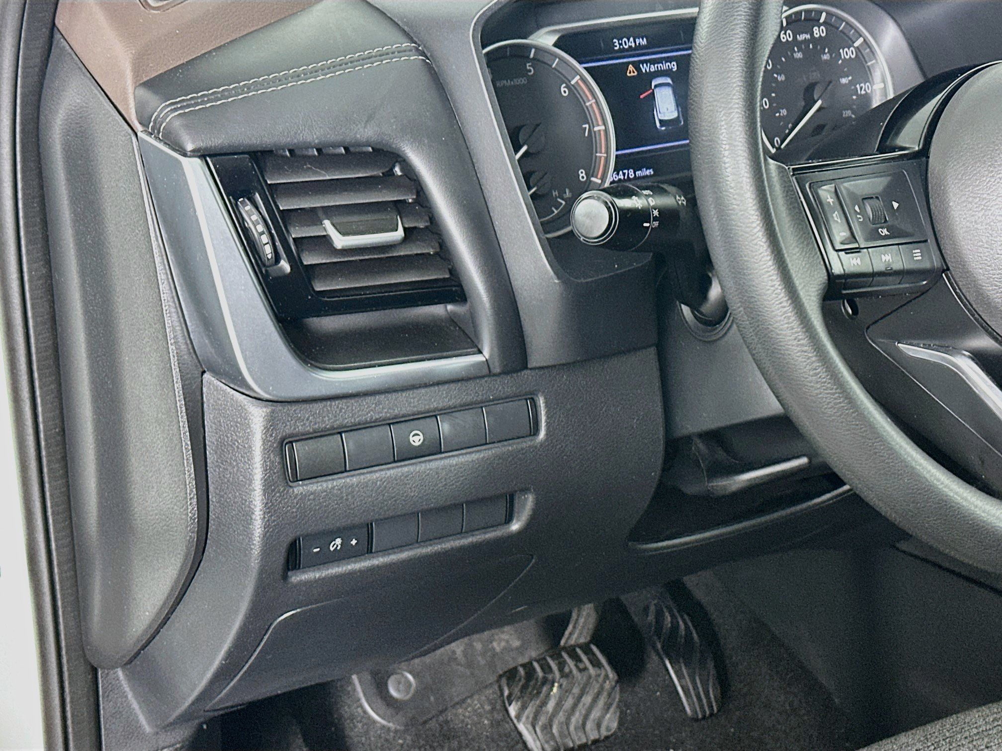 Used 2021 Nissan Rogue SV FWD image 17