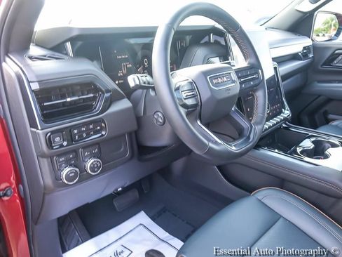 Used 2026 GMC Yukon AT4 w/ AT4 Premium Package AWD/4WD image 11