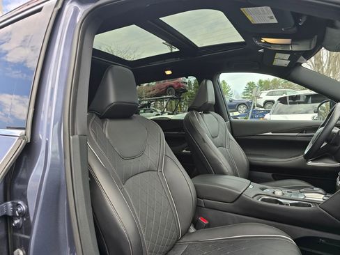 Used 2023 INFINITI QX60 Autograph w/ Cargo Package image 11