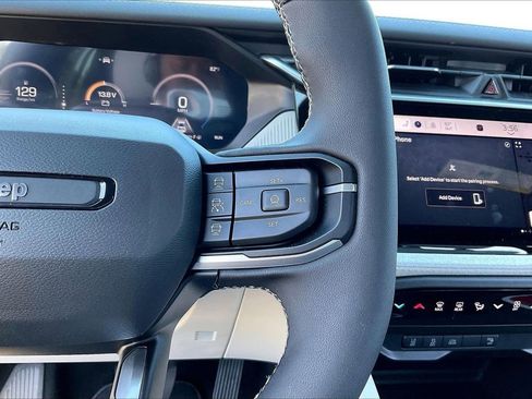 New 2026 Jeep Cherokee Laredo AWD/4WD image 27