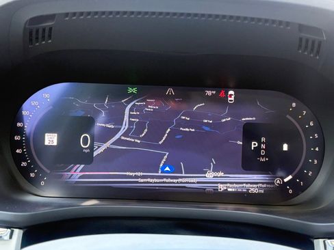 New 2026 Volvo XC60 B5 Ultra w/ Protection Package Premier image 17