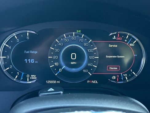 Used 2019 Cadillac Escalade 2WD 4dr image 18