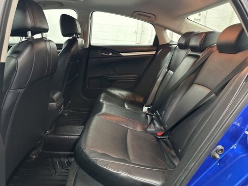 Used 2017 Honda Civic Touring image 22