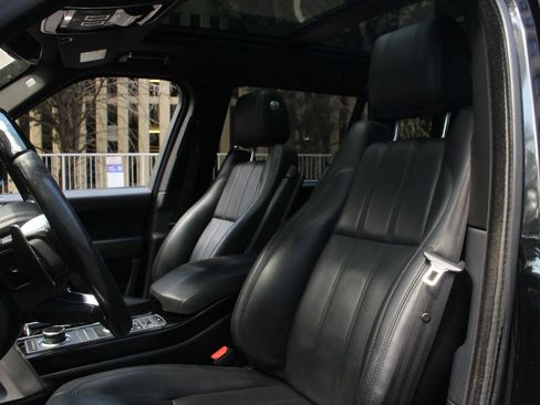 Used 2017 Land Rover Range Rover Long Wheelbase Supercharged image 16