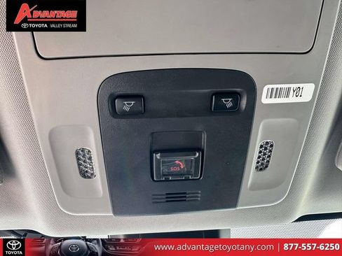 Used 2024 Toyota Camry SE w/ Cold Weather Package FWD image 36