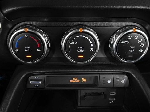 Used 2024 MAZDA MX-5 Miata RF Grand Touring RWD image 24