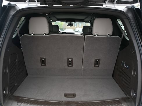 Used 2025 GMC Yukon Elevation w/ Technology Package image 15
