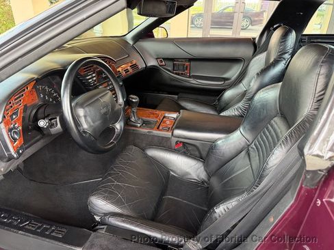 Used 1996 Chevrolet Corvette Coupe image 7