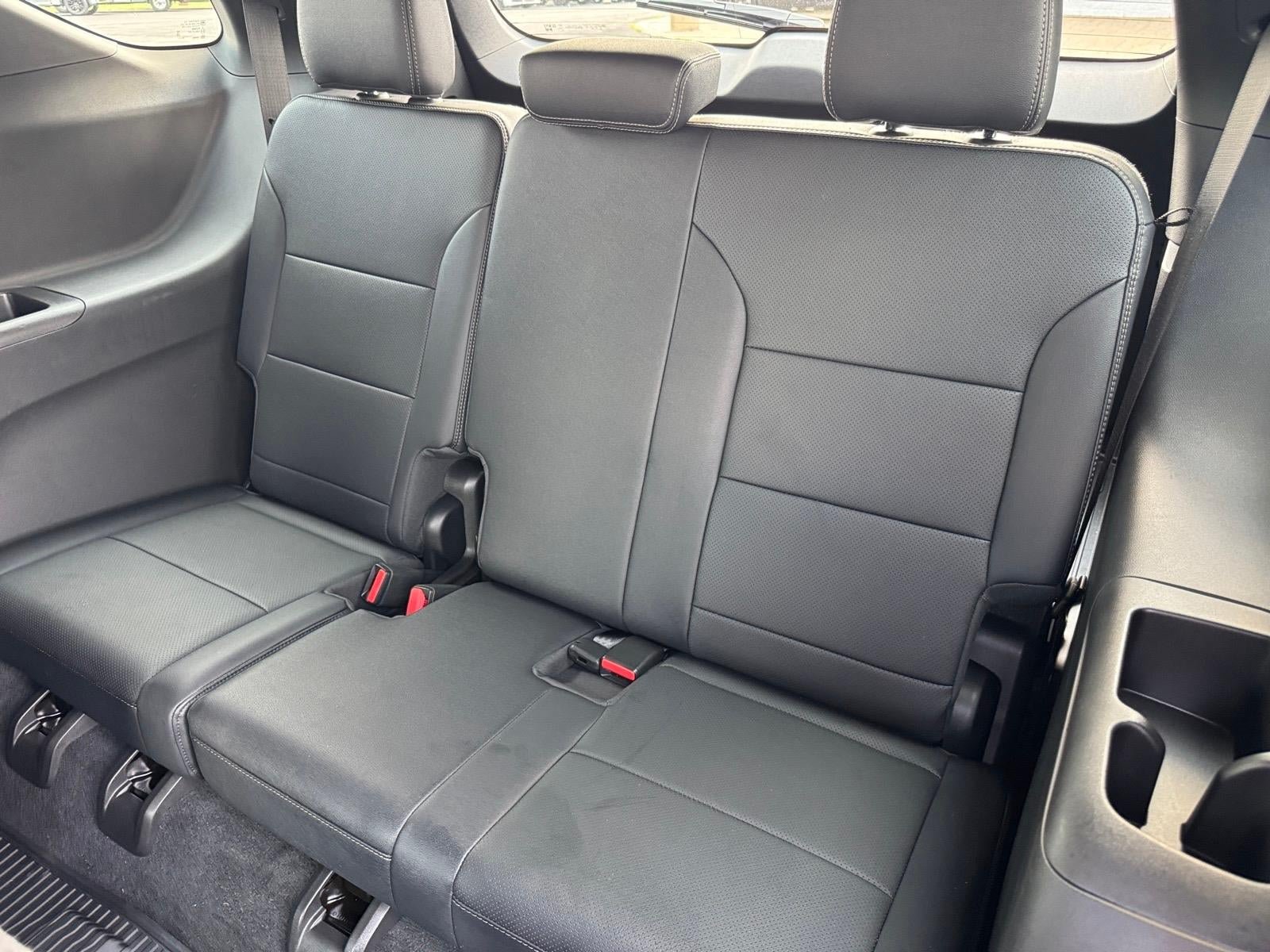 Used 2026 Chevrolet Traverse High Country w/ LPO, Floor Liner Package AWD/4WD image 7