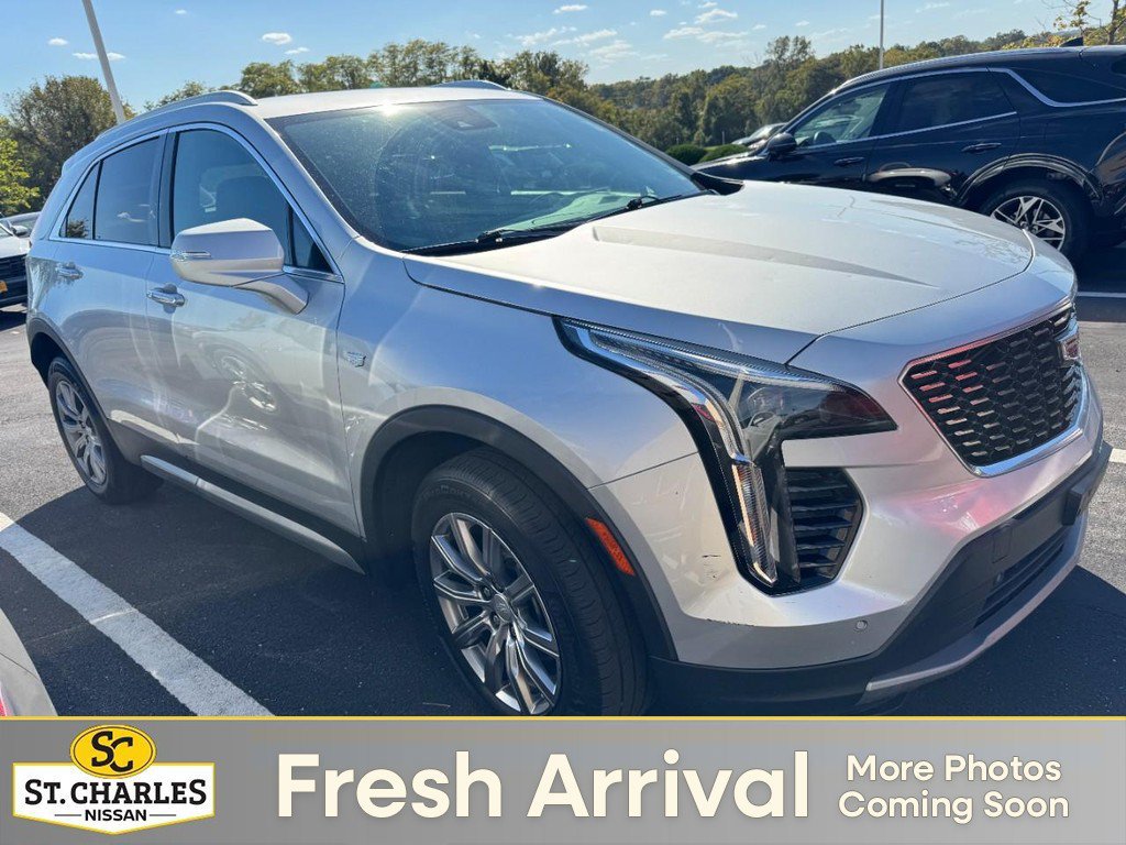 Used 2021 Cadillac XT4 Premium Luxury AWD/4WD image 1