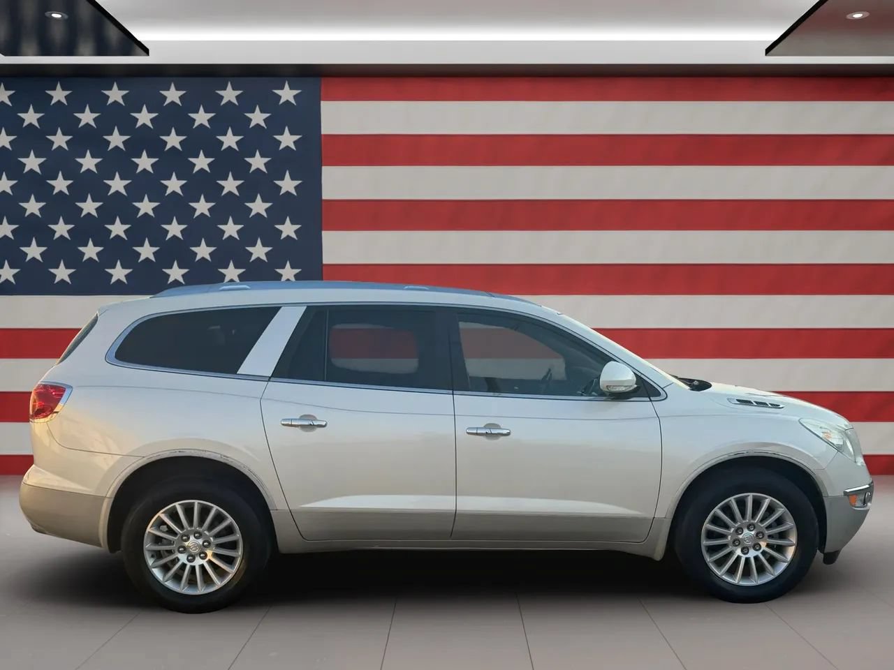 Used 2011 Buick Enclave CXL w/ Trailering Provision Package FWD image 4