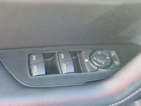 Used 2024 Chevrolet Blazer LT w/ Convenience Package image 16