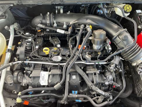 Used 2024 Ford Maverick Lariat image 25