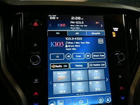 Used 2025 Subaru Outback Premium image 35