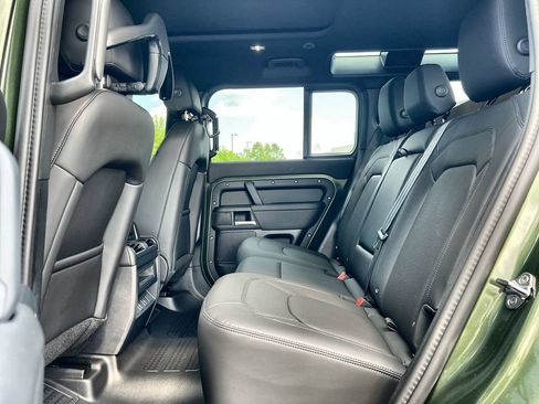 Used 2026 Land Rover Defender 110 S AWD/4WD image 15