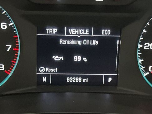 Used 2024 Chevrolet Malibu LT FWD image 24